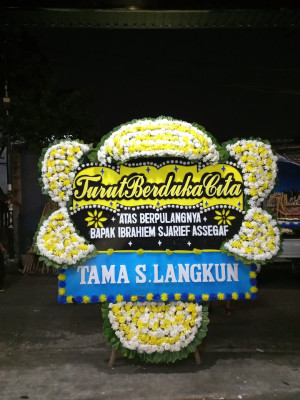 Papan Bunga Duka di Sempaja Selatan